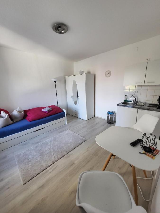 דורטמונד Miniapartment Mit Aussenliegendem Bad מראה חיצוני תמונה